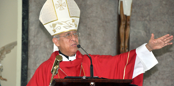 Monseñor de la Rosa Carpio advierte mal uso dinero corrompe