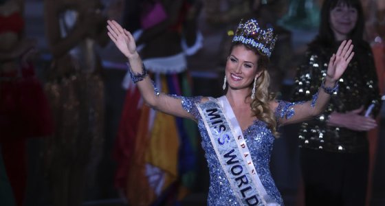 Miss Mundo 2015 reveló que hizo trampa para ganar el concurso