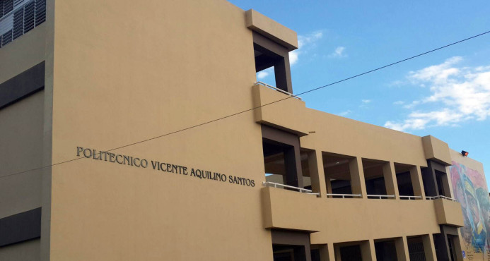 Suplidores suspenden alimentos a centros educativos en San Francisco de Macorís por falta de pago