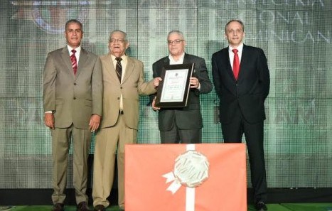 La ACDS premia a Santana Martínez como Cronista del Año
