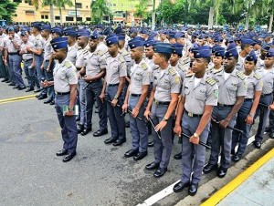 Más policías y militares van a patrullar durante la Navidad