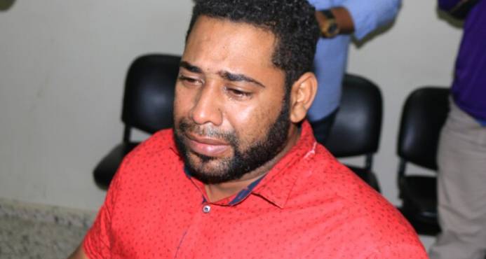 CHOFER TURISTICO REITERA NO SE HAYA AUTOSECUESTRADO