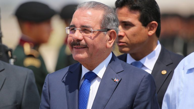 Danilo saldrá mañana miércoles hacia Perú; asistirá III Cumbre Empresarial y VIII Cumbre Las Américas