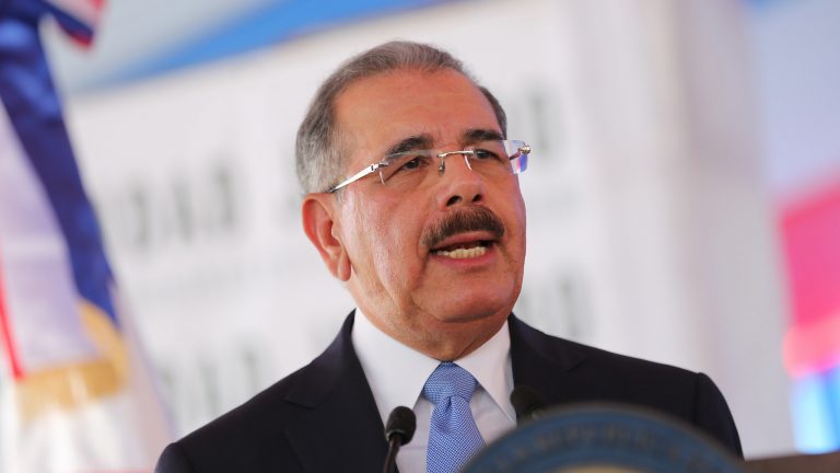 Presidente Medina entrega 100 millones de pesos para acueducto de Cienfuegos