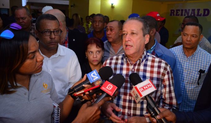 PTE DEL SENADO AFIRMA ELECCION CANDIDATOS NO PUEDE ESTAR FUERA DE LEY DE PARTIDOS