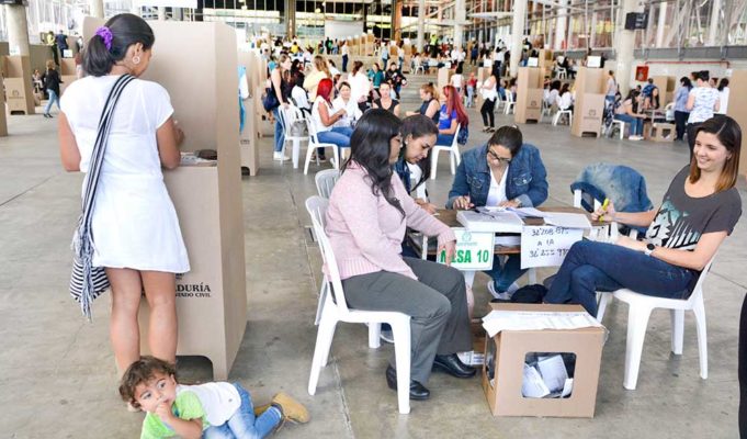 ELECCIONES  EN SEGUNDA VUELTA EN COLOMBIA