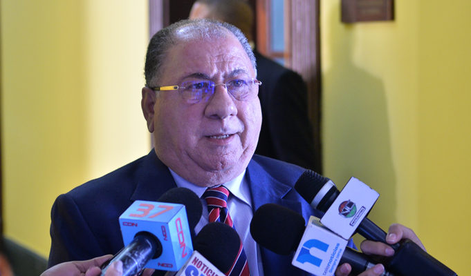 NUEVAMENTE MONCHY FADUL A INTERIOR Y POLICIA