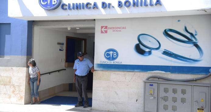 NARRAN COMO OCURRIO ASALTO EN  EMERGENCIA CLINICA BONILLA