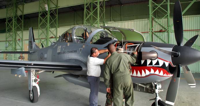 Procuraduría aclara mantiene acusación contra empresa que vendió aviones Super Tucano