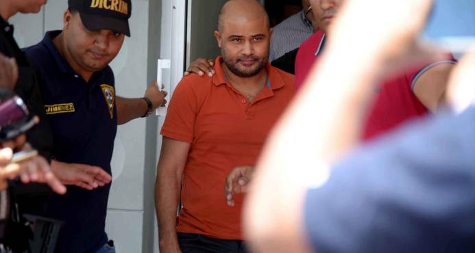 EMPRESARIO DE SANTIAGO ALEGA DEUDA SU SECUESTRO