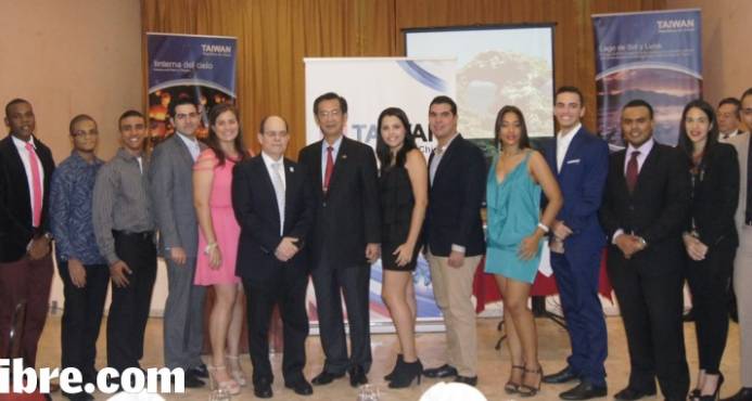 Mas de 90  dominicanos cursan estudios en Taiwán