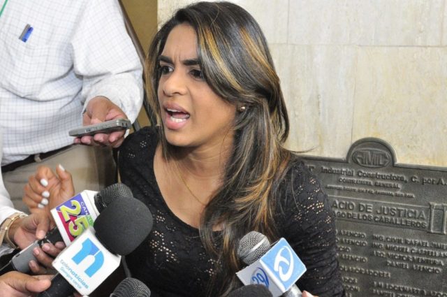 CDN CONDENA AGRESION A LA PERIODISTA DEYANIRA LOPEZ