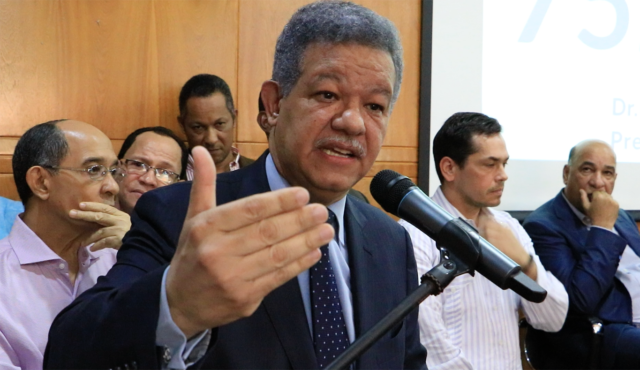 EX PTE FERNANEZ DEFINE DESACERTADAS CRITICAS A RELACIONES CON  CHINA