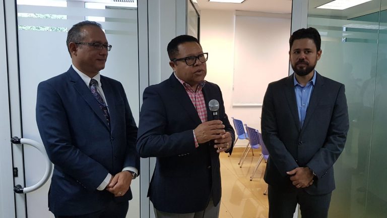 DIRECCION DE PASAPORTES INSTALA OFICINA EN LA ACIS