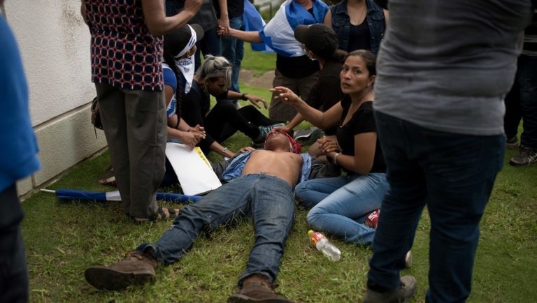 REPRESIÓN EN NICARAGUA DEJA QUINCE MUERTOS