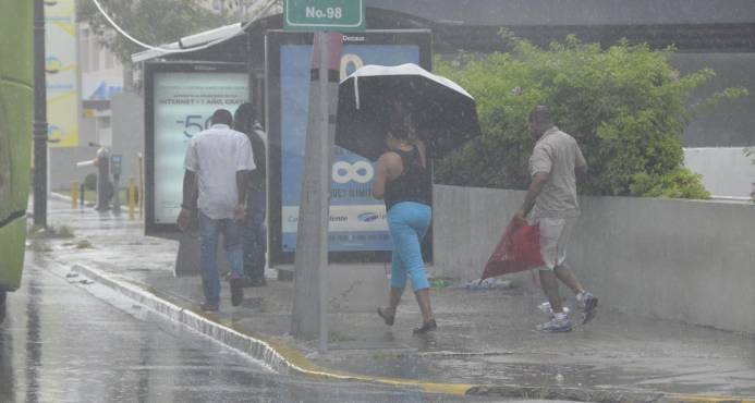 ANUNCIAN LLUVIAS CONTINUARAN ESTE SABADO