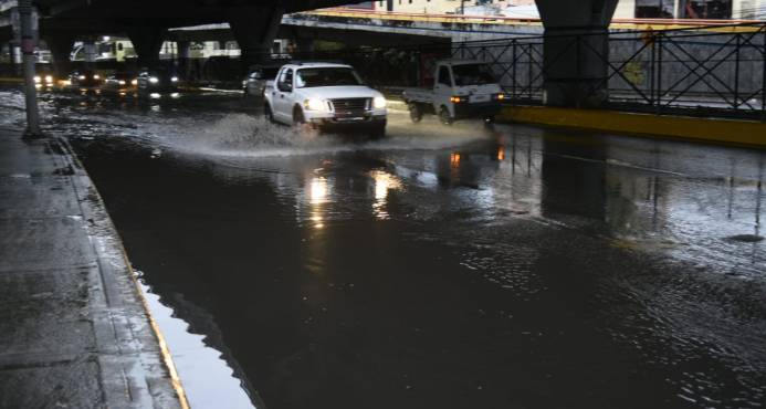 INFORMAN MAS DE CIEN VIVIENDAS  INUNDADAS