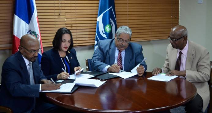 Las vidas de 3,500 pacientes renales están en peligro en el país