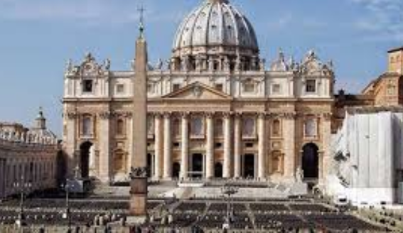 EX DIPLOMATICO DEL VATICANO ADMITE TENER PORNOGRAFÍA INFANTIL