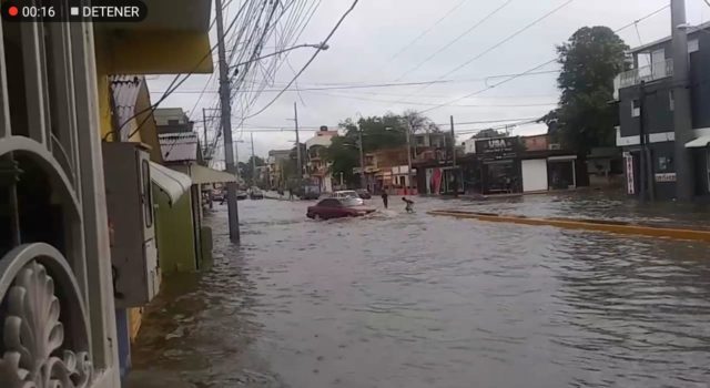 INUNDACIONES POR LLUVIAS EN SANTIAGO