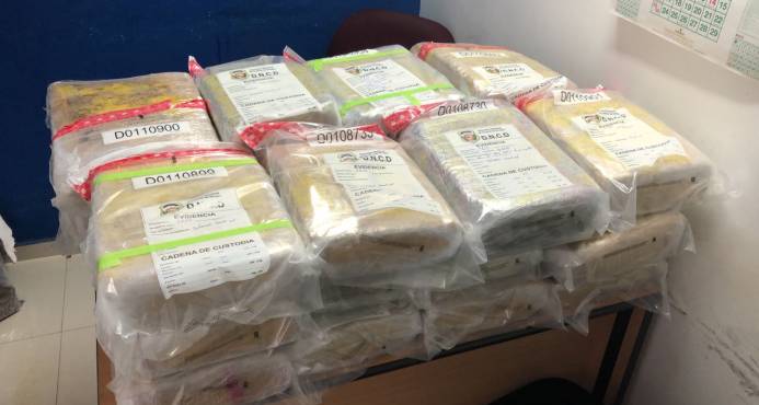 Ocupan 24 paquetes de droga en Dajabón
