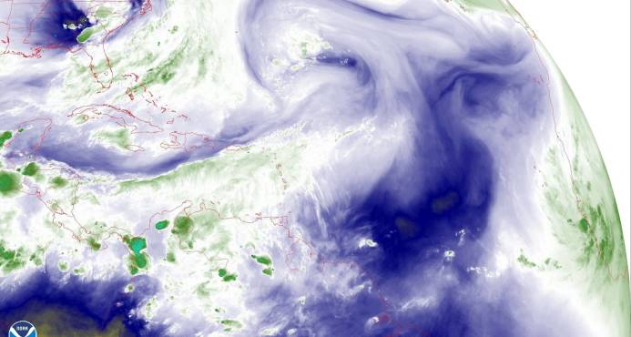 Onamet pronostica para hoy lluvias aisladas y temperaturas calurosas