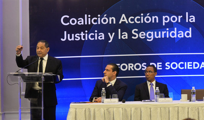 Denuncia investigan a 254 servidores públicos del Poder Judicial