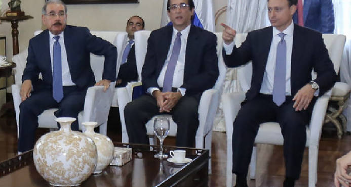 PTE MEDINA RECIBE PROPUESTAS PARA HUMANIZAR SISTEMA PENITENCIARIO