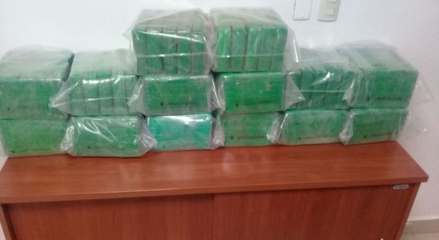 OCUPAN 70  PAQUETES DE COCAINA