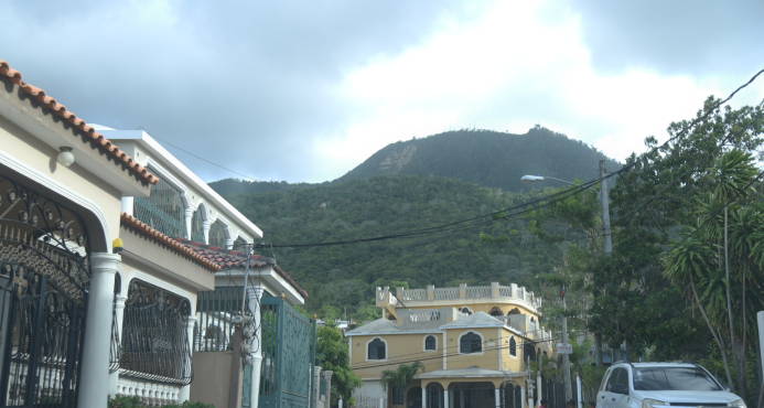 Definen como alarmante depredación de la loma Isabel de Torres