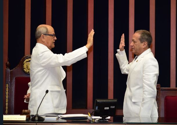 REELECTO PTE DEL SENADO A PARED PEREZ
