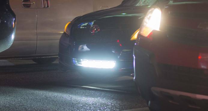 Desmontarán luces LED a vehículos que circulen en las vías