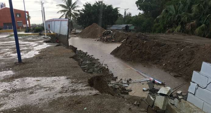 VENTARRON, LLUVIAS Y GRANIZADA CAUSAN DAÑOS