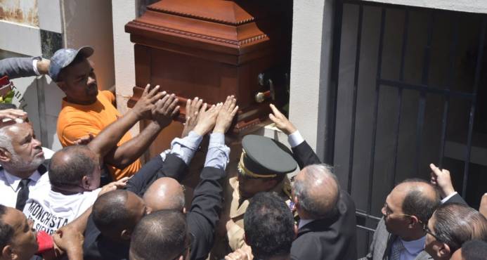 DAN ULTIMO ADIOS A MONCHY RODRIGUEZ