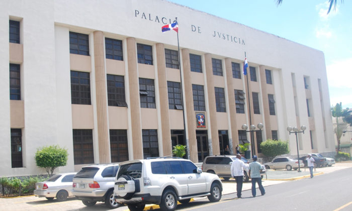 EN LIBERTAD ARQUITECTO ABUSO SEXUALMENTE DE SU HIJA MENOR