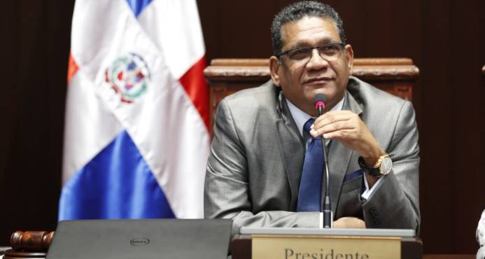 PTE CAMARA DE DIPUTADOS AFIRMA….“ hemos caído gratuitamente en la trampa que le ha puesto el PRM al PLD”