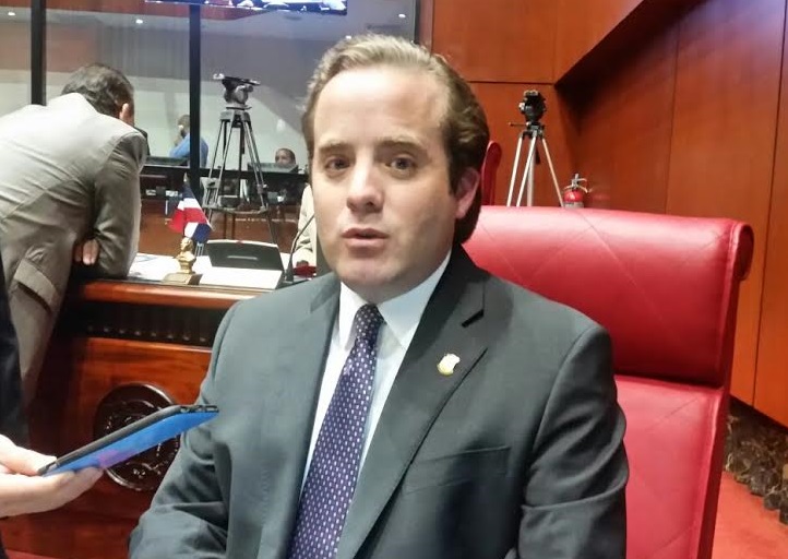 Senador Ignacio Paliza advierte “excesivo endeudamiento” del BC pone en peligro estabilidad económica