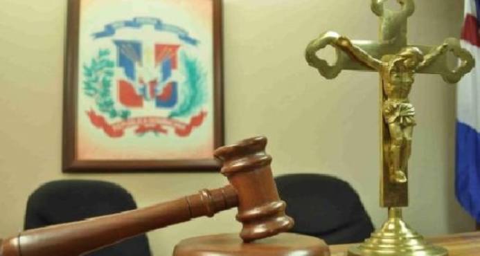 A 25 años de  cárcel hombre explotó sexual y laboralmente a tres mujeres
