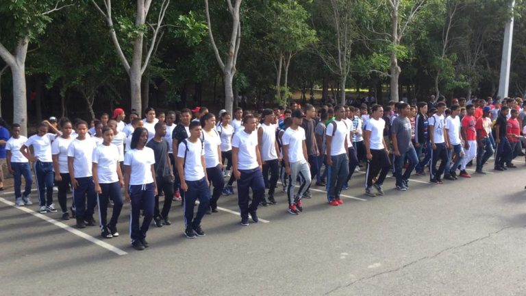 Policía Nacional lanza en Santiago el programa de Policía Juvenil Comunitaria
