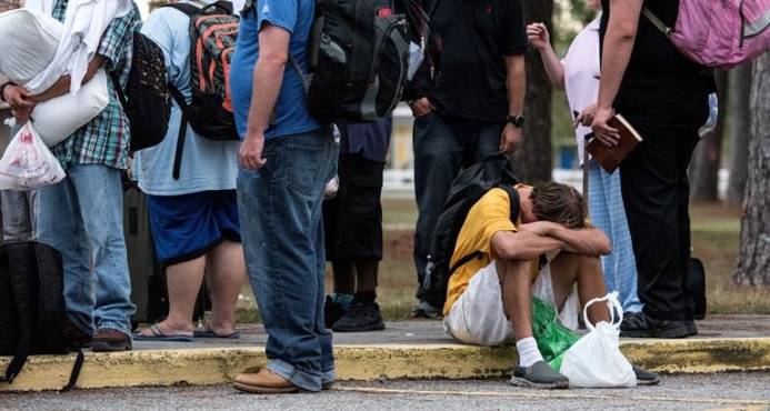 “¡Váyanse ya!”: alerta en costa este de EEUU por el huracán Florence