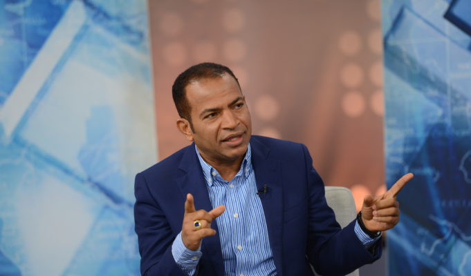 CNTT RECHAZA POLITIZACION DE LA LUCHA CHOFERIL