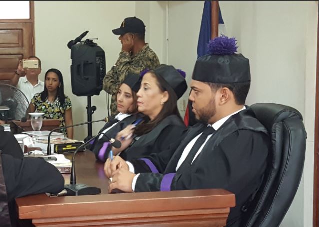 Porque su abogado no asistió aplazan juicio de fondo a Marlin y Marlon Martínez