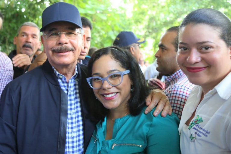 Familias zona montañosa Hermanas Mirabal mejorarán condiciones de vida