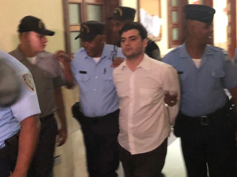 Aplazan conocimiento de coerción a novio de rumana