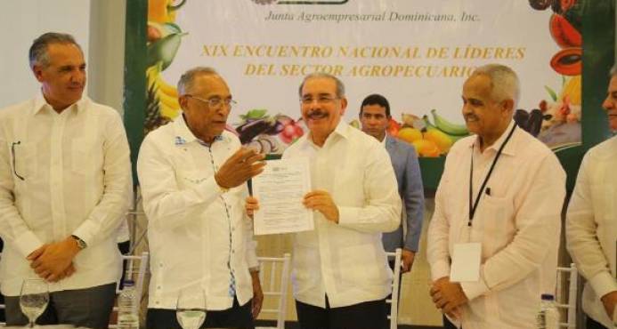 Pte Medina afirma, país vive el “modelo ideal” por estabilidad de precios