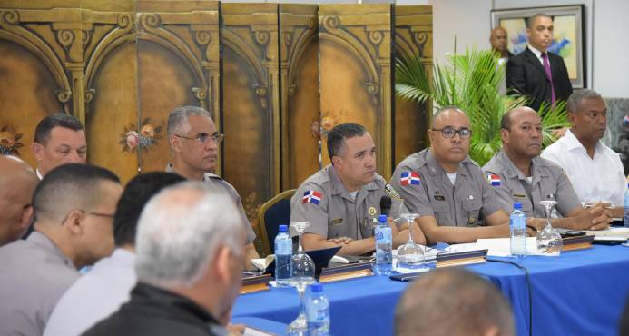 Advierten a oficiales de la Policia Nacional  que deben declarar sus bienes
