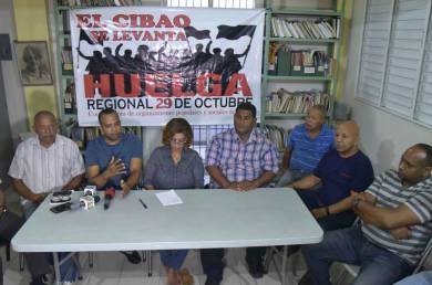 MAS DE CUARENTA PRESOS EN HUELGA DEL CIBAO