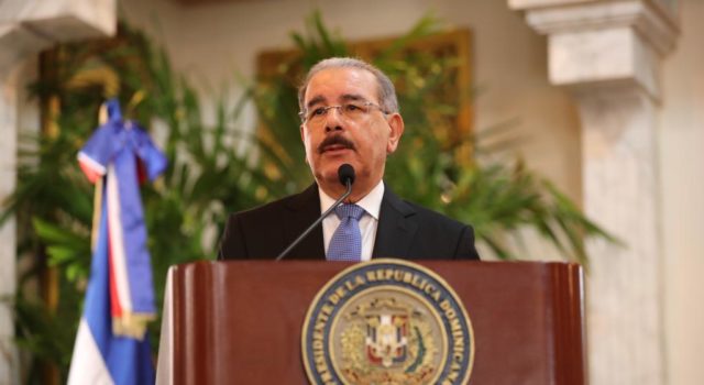 Pte Medina lanza plan para enfrentar el problema de la alimentación en el país