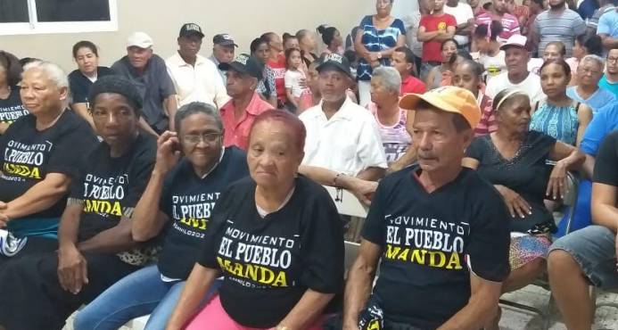 DIRIGENTES DEL PRM  APOYAN  REELECCION DE DANILO MEDINA