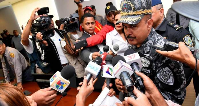 POR MUERTE DE HAITIANO ENVÍAN A LA JUSTICIA A CUATRO POLICIAS